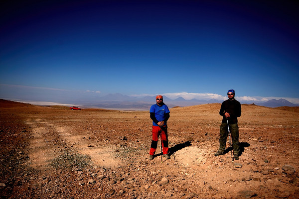 Monturaqui crater 2013 05-standard-scale-1 45x